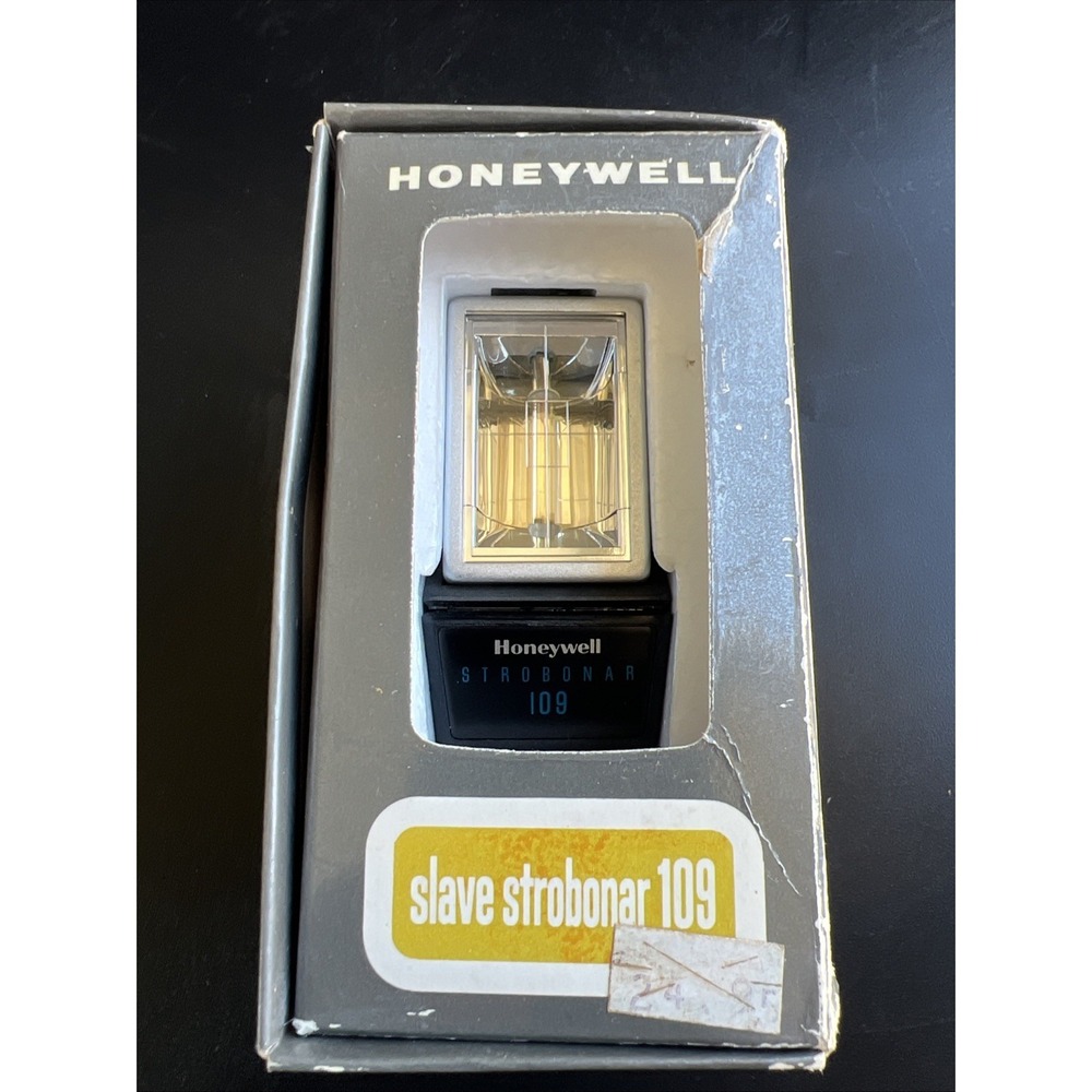 Honeywell Salve Strobonar 109 Compact Flash Unit. Pre-owned